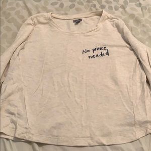 Aerie lounge top